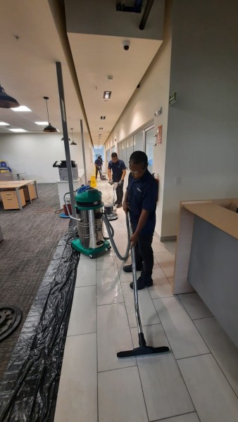 Commercial Floor Cleaning